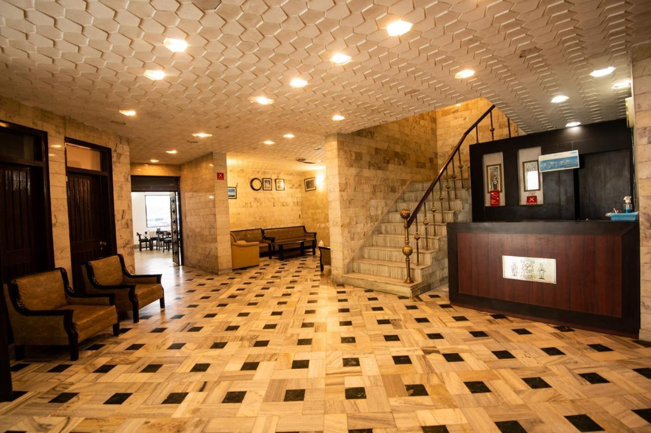 Hotel Langdale Manor Nainital Esterno foto