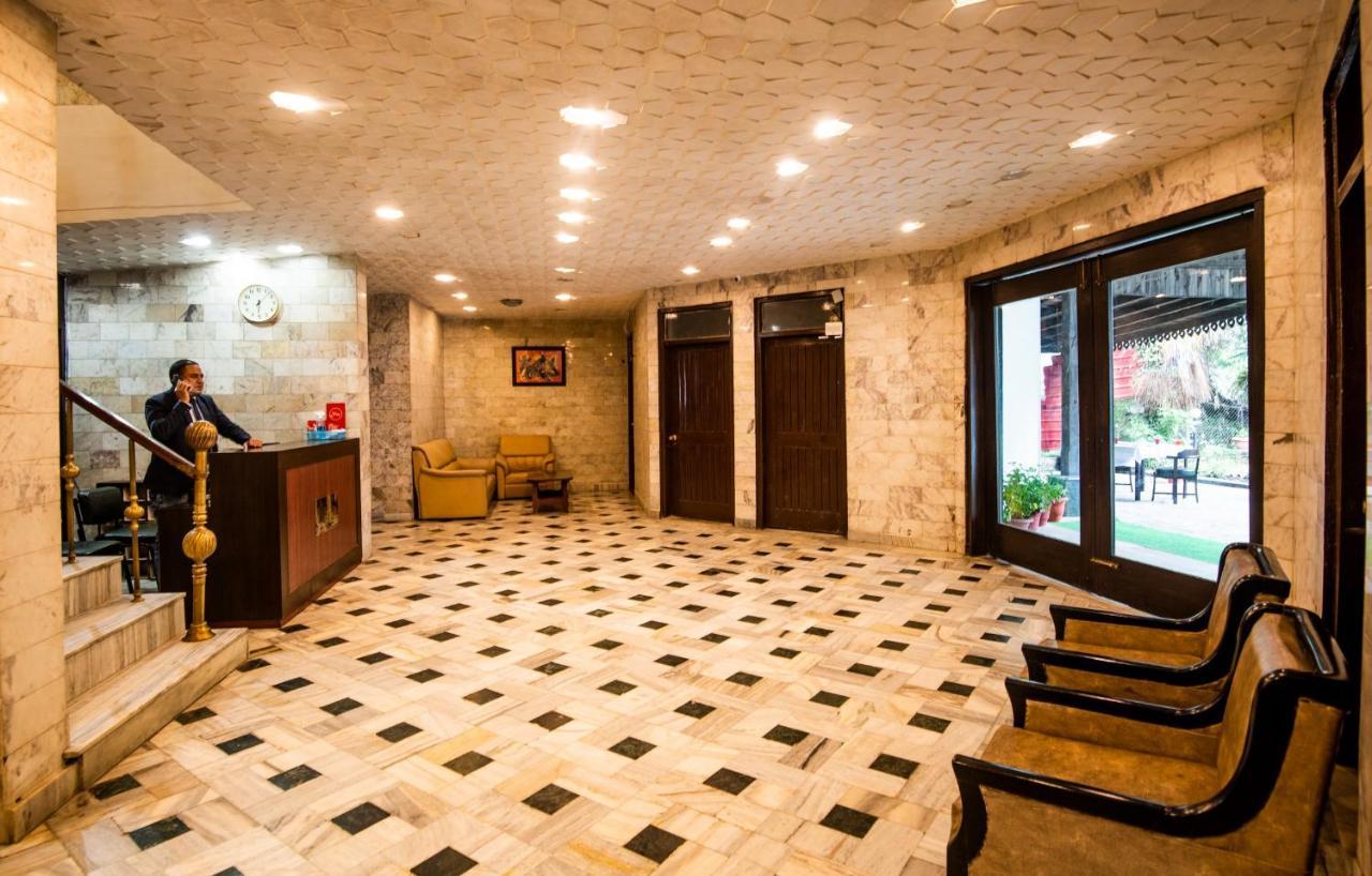 Hotel Langdale Manor Nainital Esterno foto