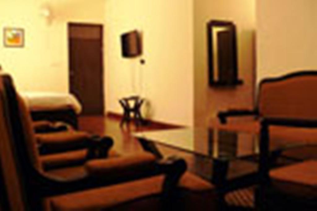 Hotel Langdale Manor Nainital Esterno foto